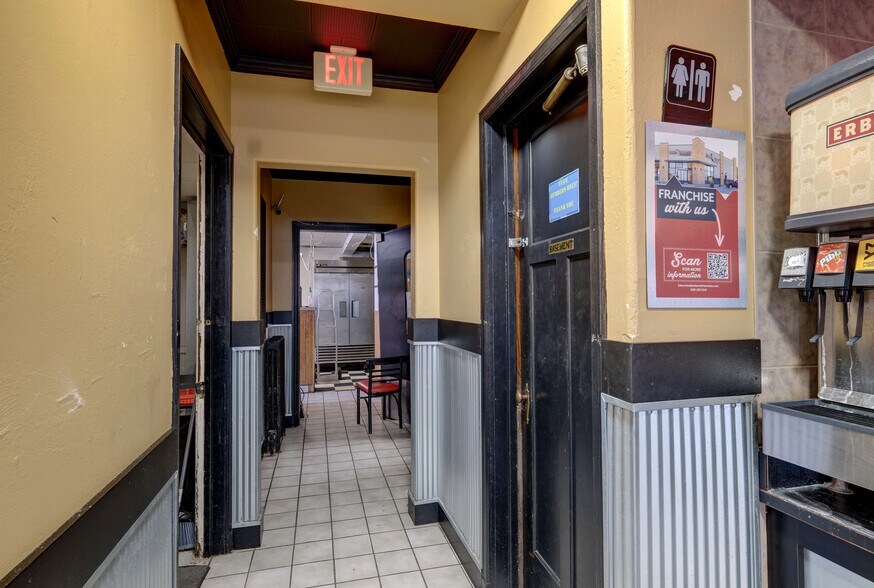 More Photos Of 329 4th St, Wausau Storefront Retail Residential For Sale