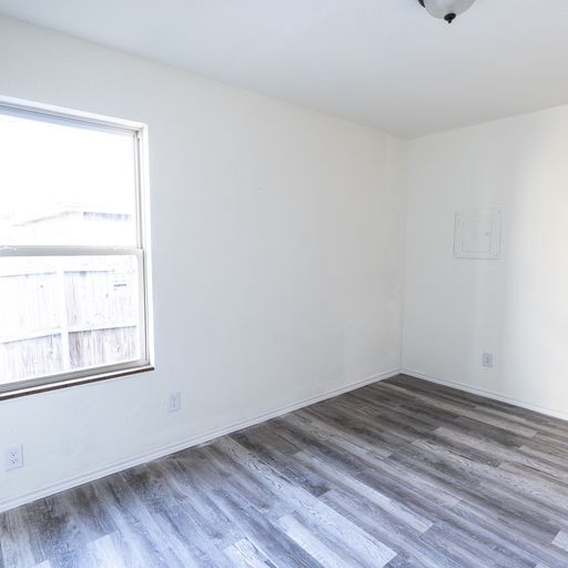 More Photos Of 319 Forby Ave, Fort Worth Apartments For Sale