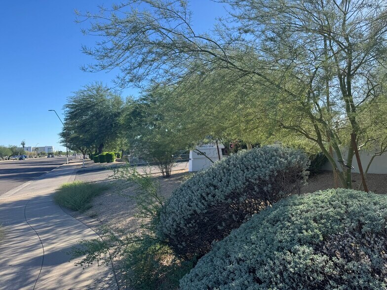 More Photos Of 1361 N Alma School Rd, Chandler Restaurant For Lease