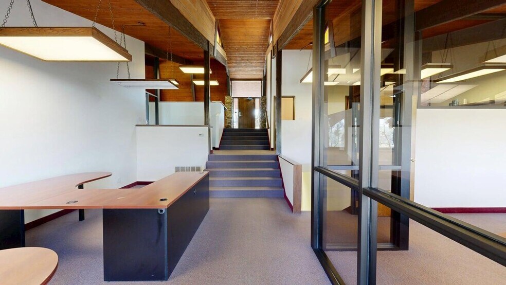 More Photos Of 11 E Airport Rd, Billings Office For Sale