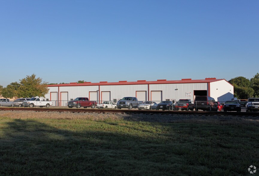 More Photos Of 17800 Dickerson St, Dallas Unknown For Sale