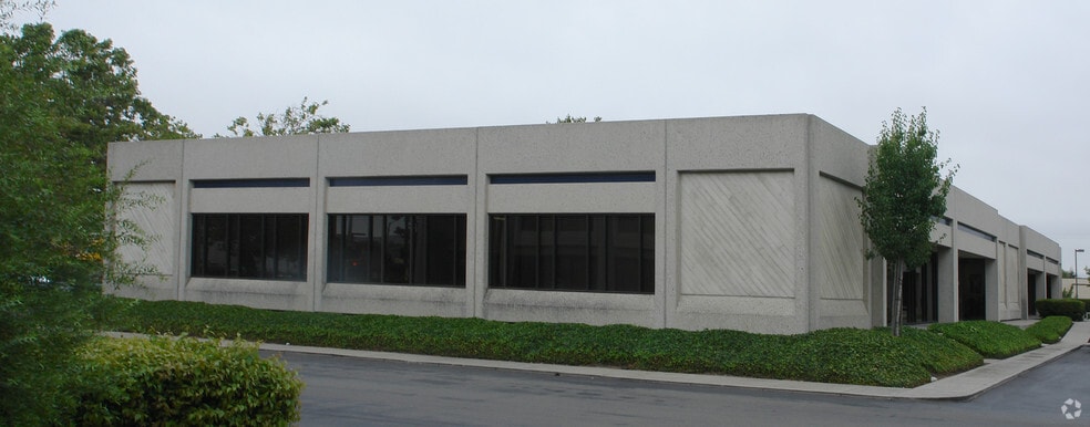 More Photos Of 2330-2344 Merced St, San Leandro Office For Lease