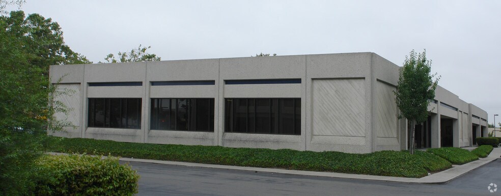 More Photos Of 2330-2344 Merced St, San Leandro Office For Lease