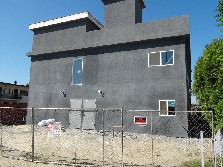 More Photos Of 617 82nd -1, Los Angeles Land For Sale