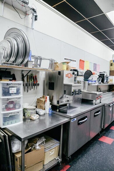 More Photos Of 112 N Washington St, Dillon Restaurant For Sale