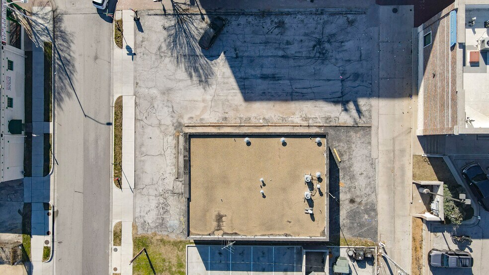 More Photos Of 1550 W Magnolia Ave, Fort Worth Medical For Sale