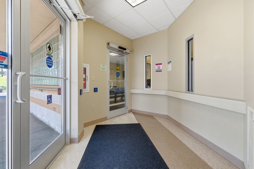 More Photos Of 1025 Jefferson Ave, Washington Medical For Lease