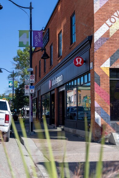 More Photos Of 2306 4th St SW, Calgary Storefront Retail Office For Lease