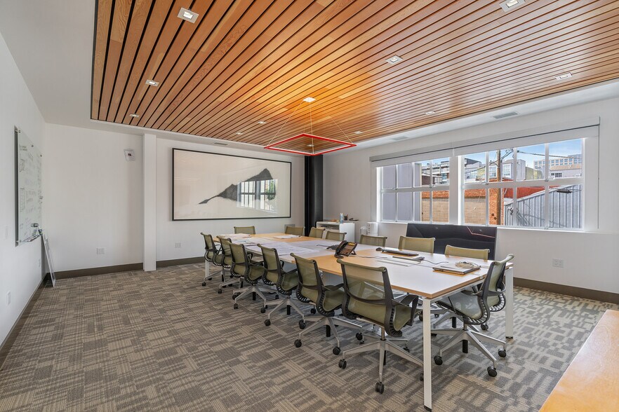 More Photos Of 15-17 Brush Pl, San Francisco Flex For Lease