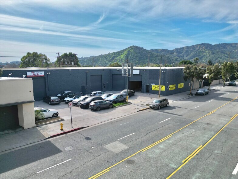 More Photos Of 4655 San Fernando Rd, Glendale Service For Sale