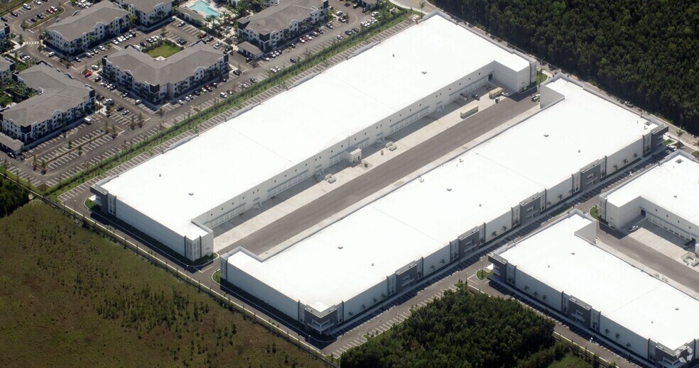 More Photos Of 9575 NW 174th St, Hialeah Industrial For Lease