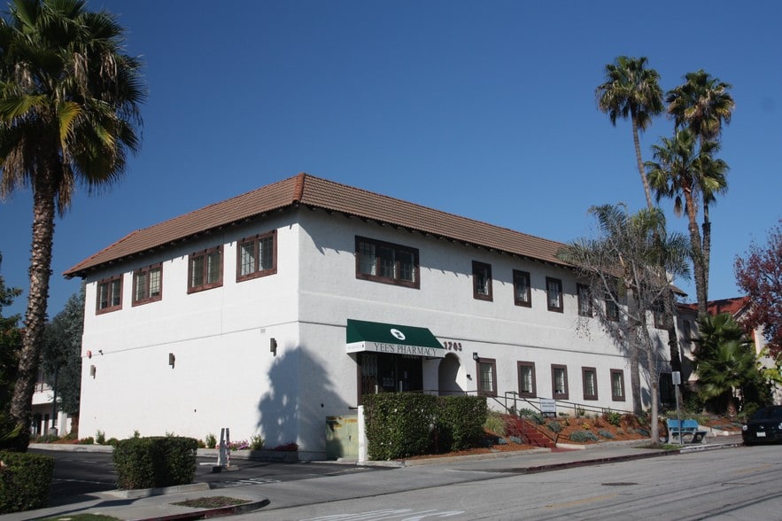 More Photos Of 1703 Termino Ave, Long Beach Medical For Sale