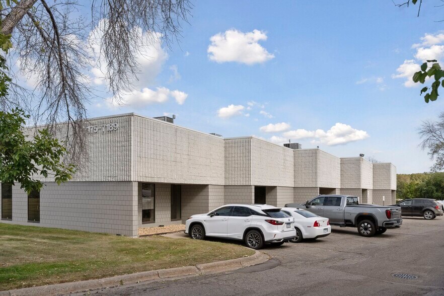 More Photos Of 7115-7133 Washington Ave S, Edina Research And Development For Lease