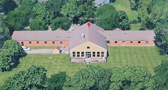 More Photos Of 1901 N Lewis Ave, Waukegan Flex For Sale