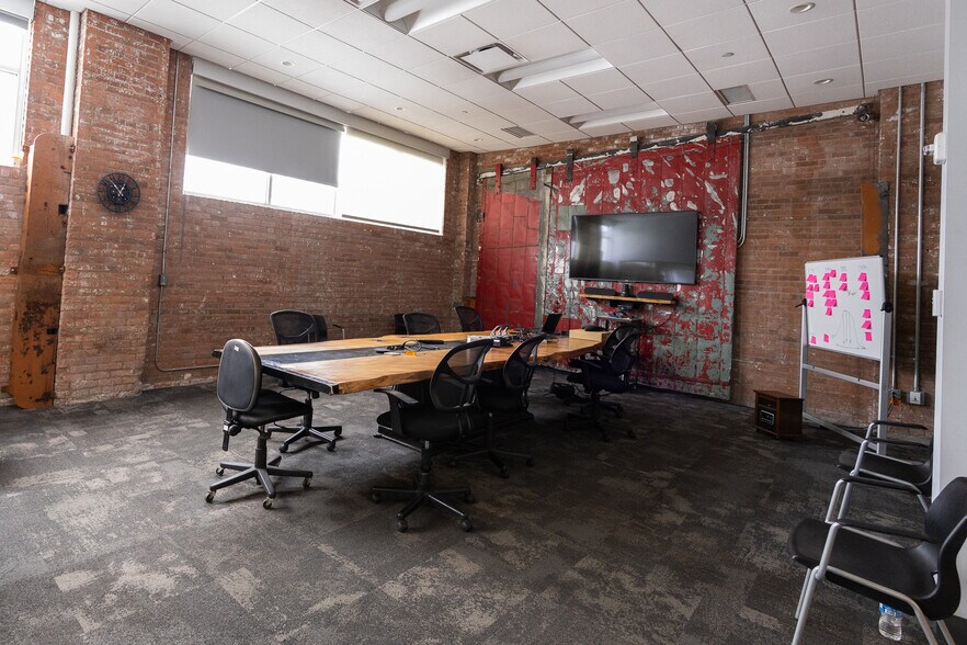 More Photos Of 20001 Euclid Ave, Euclid Warehouse For Lease