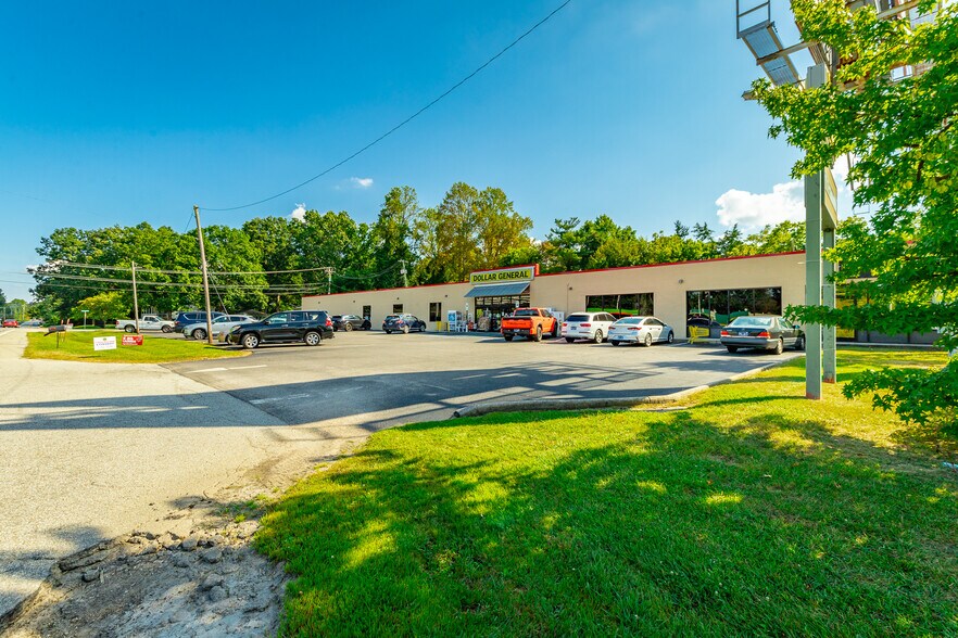 More Photos Of 3703 Taft Hwy, Signal Mountain Storefront For Sale