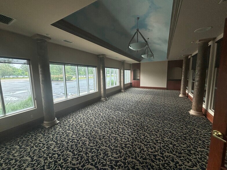 More Photos Of 1700 Lyons Rd, Washington Township Medical For Lease