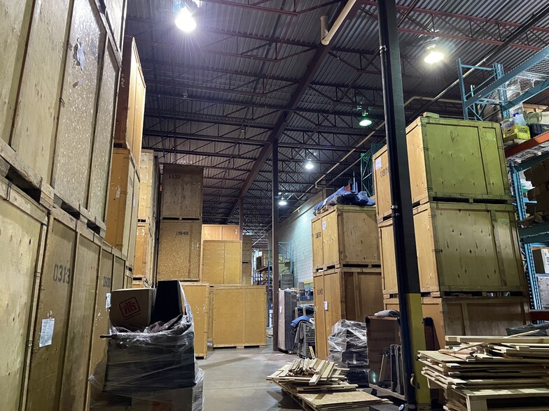 More Photos Of 5499 Canotek Rd, Ottawa Warehouse For Lease