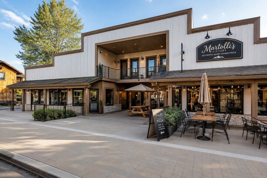 More Photos Of 220 W Cascade Ave, Sisters Storefront Retail Office For Lease