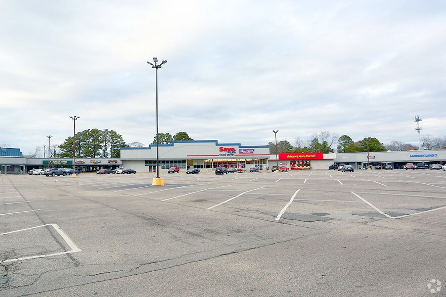 More Photos Of 3816-3940 George Washington Hwy, Portsmouth Unknown For Lease