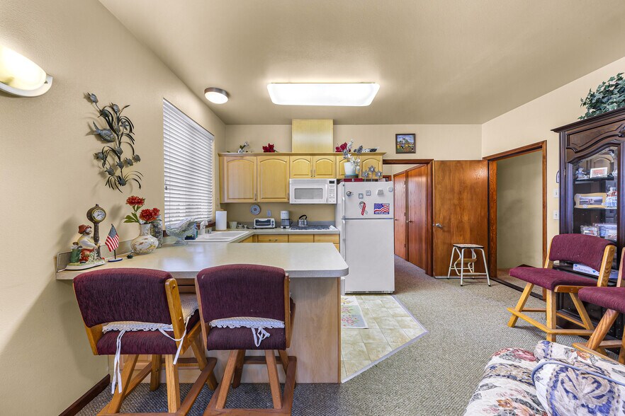 More Photos Of 918 Citadel Dr, Everson Multifamily For Sale