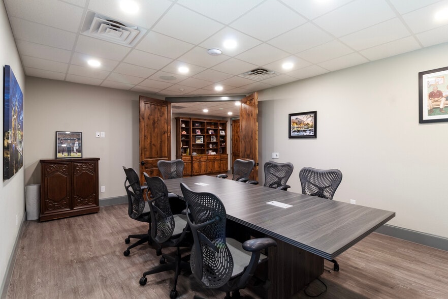 More Photos Of 4481 Roans Chapel Rd, College Station Industrial For Sale