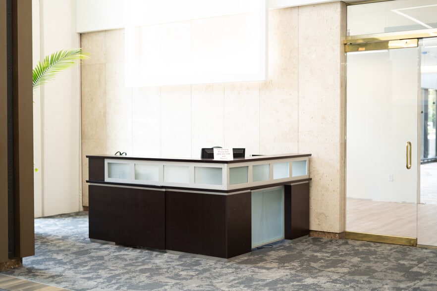 More Photos Of 1100 Circle 75 Pky SE, Atlanta Coworking Space