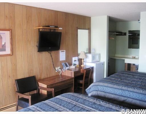 More Photos Of 801 N River St, Spooner Hotel For Sale