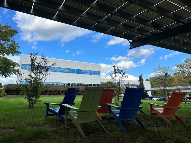 More Photos Of 755 College Rd E, Princeton Office For Lease