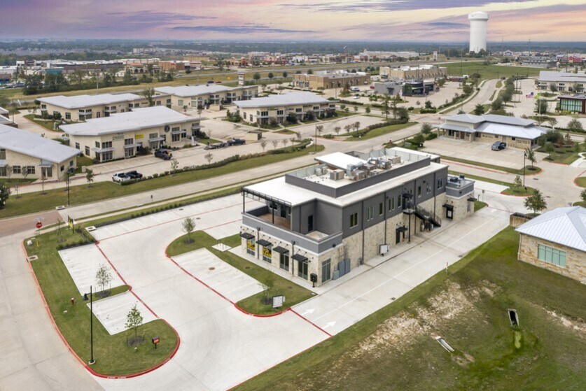 More Photos Of 4501 Mills Park Cir, College Station Storefront Retail Office For Lease