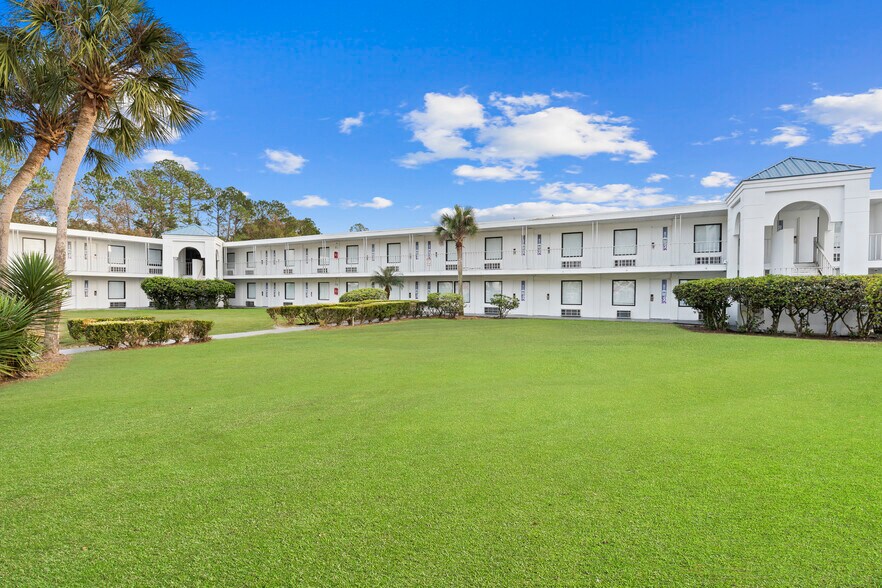 More Photos Of 1153 Airport Rd, Jacksonville Hotel For Sale