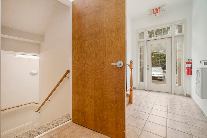 More Photos Of 11600 Atlantis Pl, Alpharetta Medical For Sale