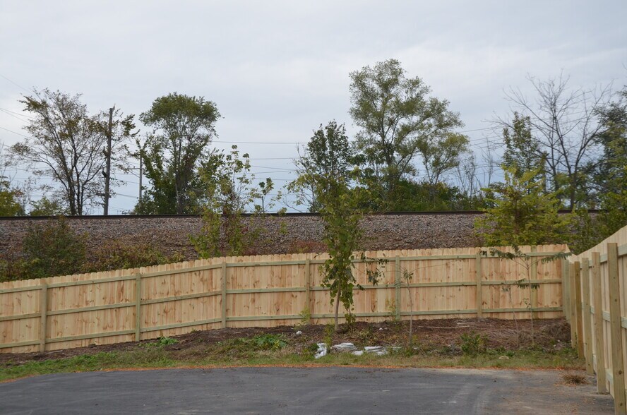 More Photos Of 1208 Lisle Plz, Lisle Medical For Lease