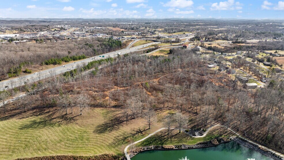 More Photos Of 0000 St Joseph Ln, London Land For Sale