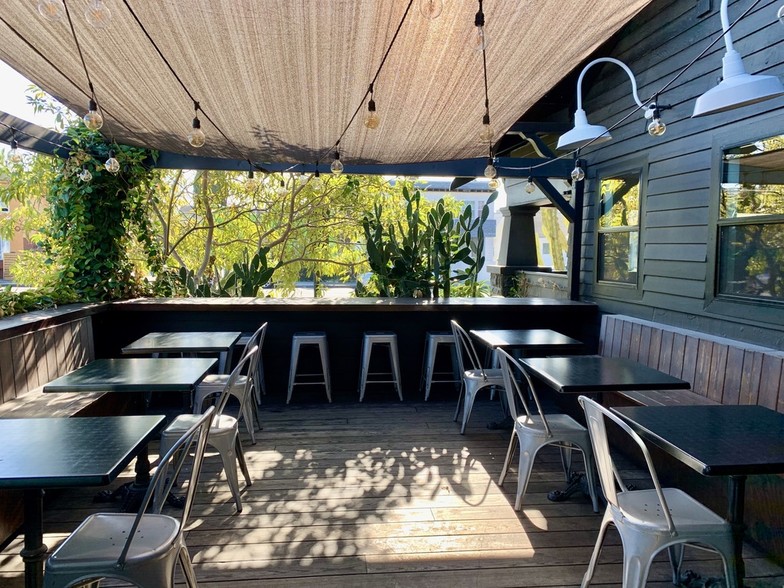 More Photos Of 1837 E 7th St, Long Beach Restaurant For Lease