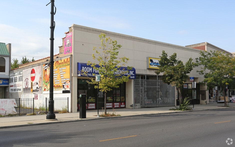 More Photos Of 5649-5655 W Belmont Ave, Chicago Storefront For Lease