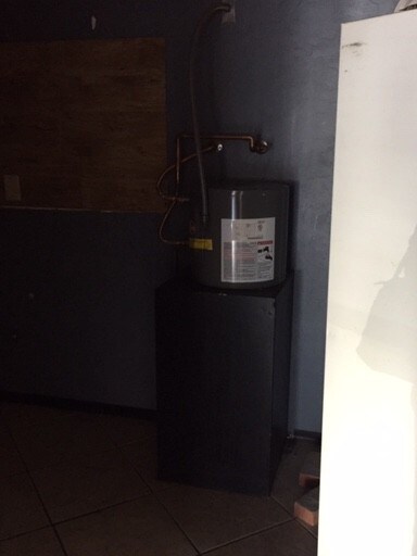 More Photos Of 3040 N Windsong Dr, Prescott Valley General Retail For Lease