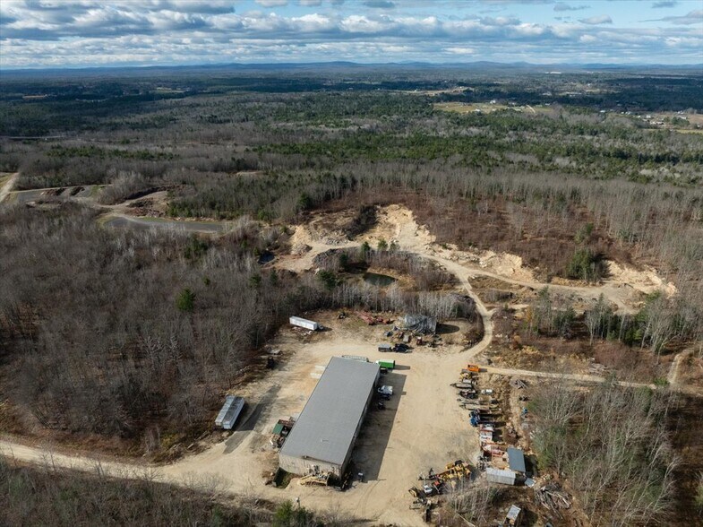 More Photos Of 66 Andrews Rd, Biddeford Warehouse For Sale