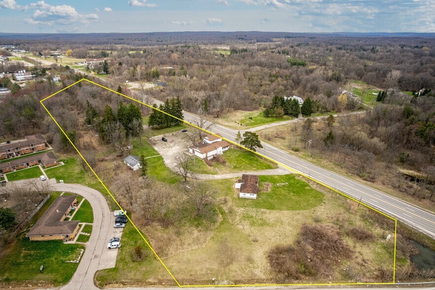 More Photos Of 10685 Dixie Hwy, Springfield Township Land For Sale