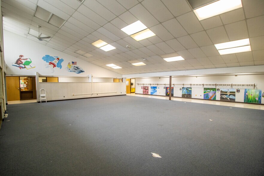 More Photos Of 11218 N Linden Rd, Clio Schools For Sale