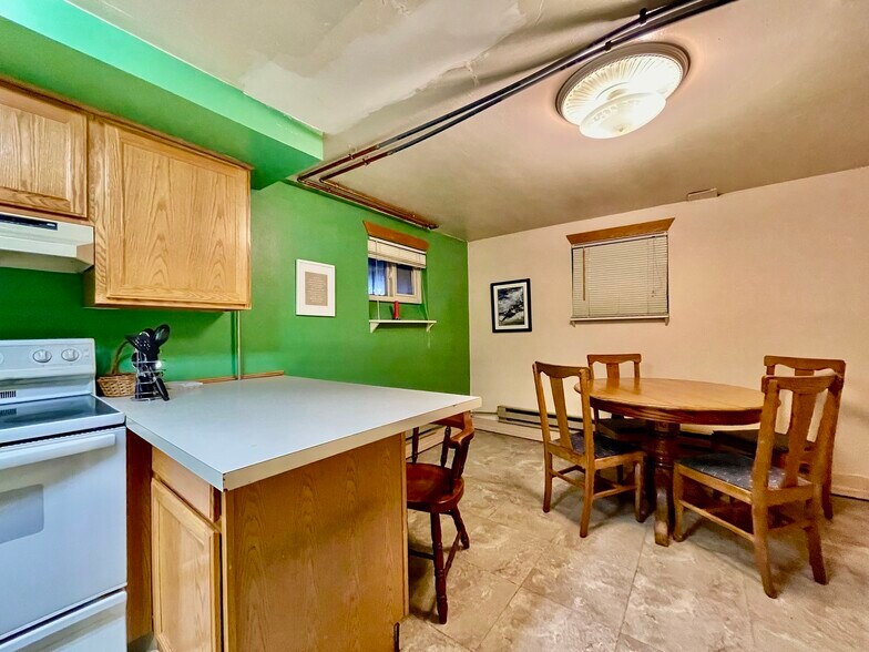 More Photos Of 1544 Pearl St, Denver Office Residential For Sale