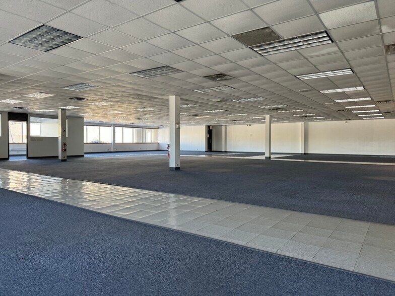 More Photos Of 1551 E Willow St, Kankakee Warehouse For Lease