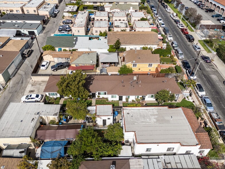 More Photos Of 549 S Mathews St, Los Angeles Apartments For Sale