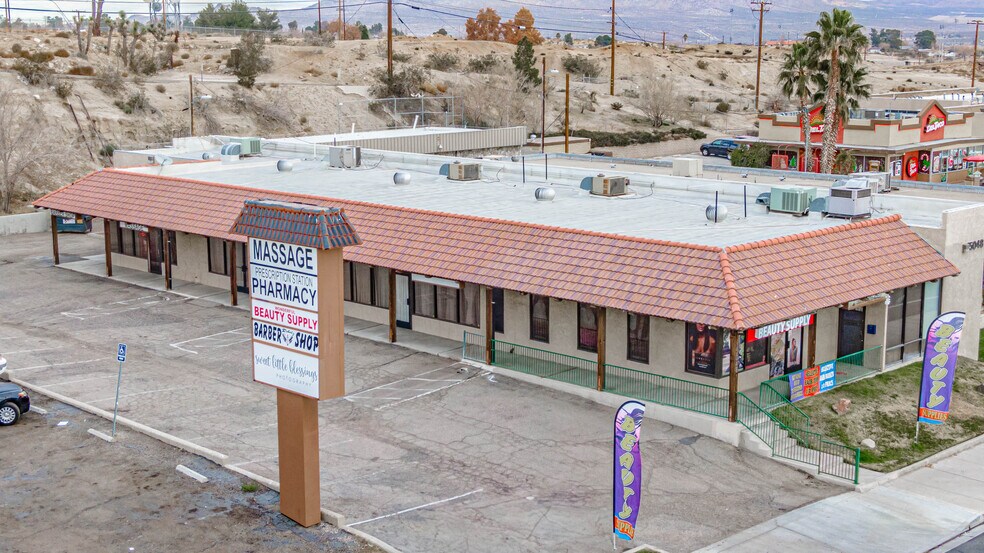 More Photos Of 15048 7th St, Victorville Storefront Retail Office For Lease