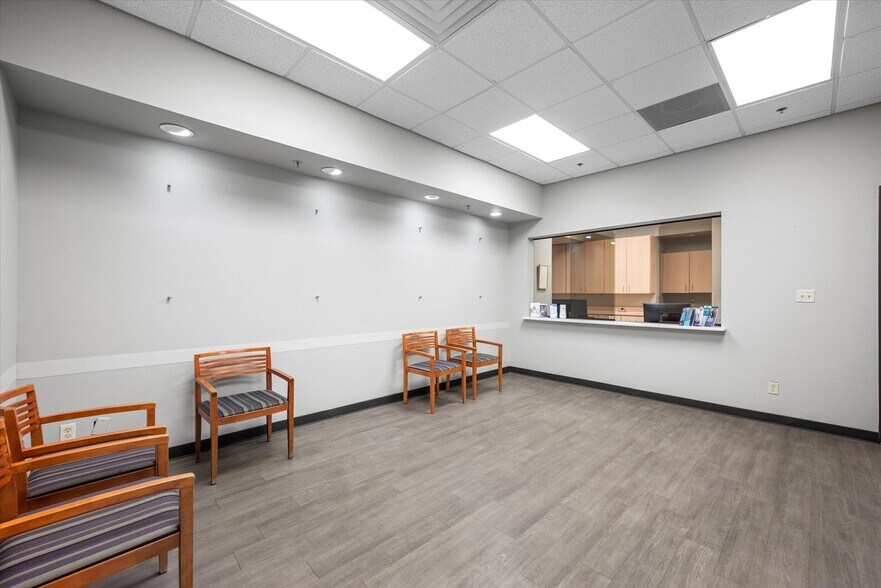 More Photos Of 2698 N Galloway Ave, Mesquite Medical For Sale