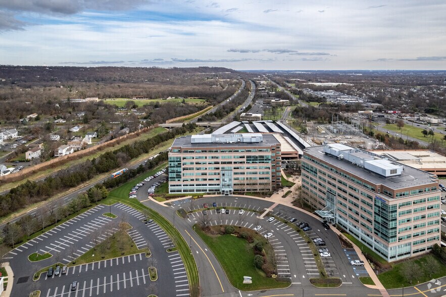 More Photos Of 400 Crossing Blvd, Bridgewater Office For Lease