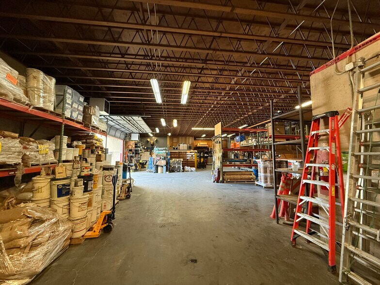 More Photos Of 205 S Dawson St, Seattle Manufacturing For Lease