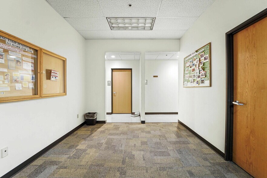 More Photos Of 20 Bomax Dr, Ithaca Manufacturing For Sale