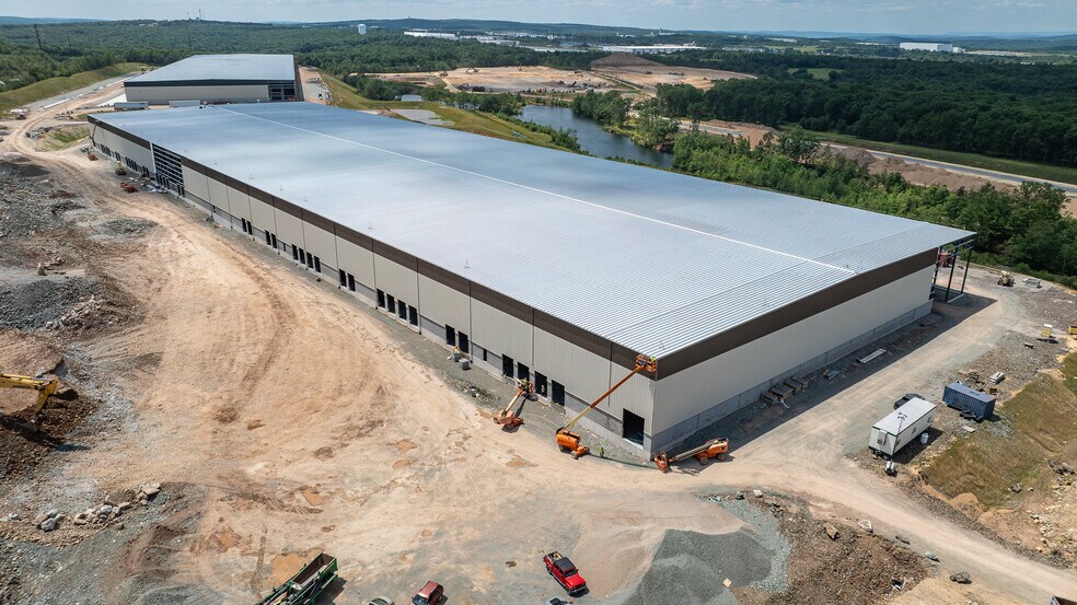 More Photos Of 215 Innovation Drive North, Hazle Township Distribution For Lease