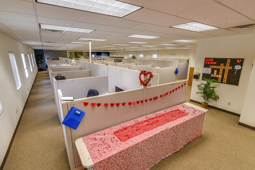 More Photos Of 2023 St. Mary's Blvd, Jefferson City Medical For Lease